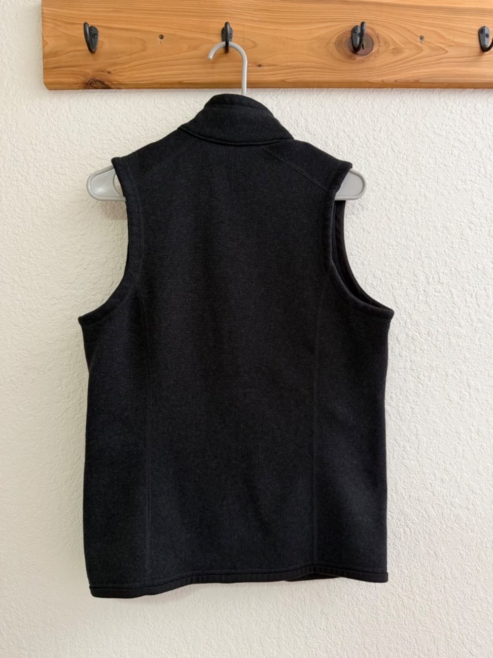 Patagonia W's Better Sweater Vest, Black - Picture 2 of 4